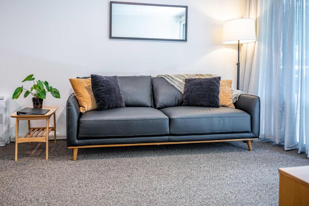 Central Luxury Apartment 108 Wanaka Exteriör bild